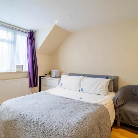 Comfy Private Room In Battersea Close To Clapham Junction London Exterior photo