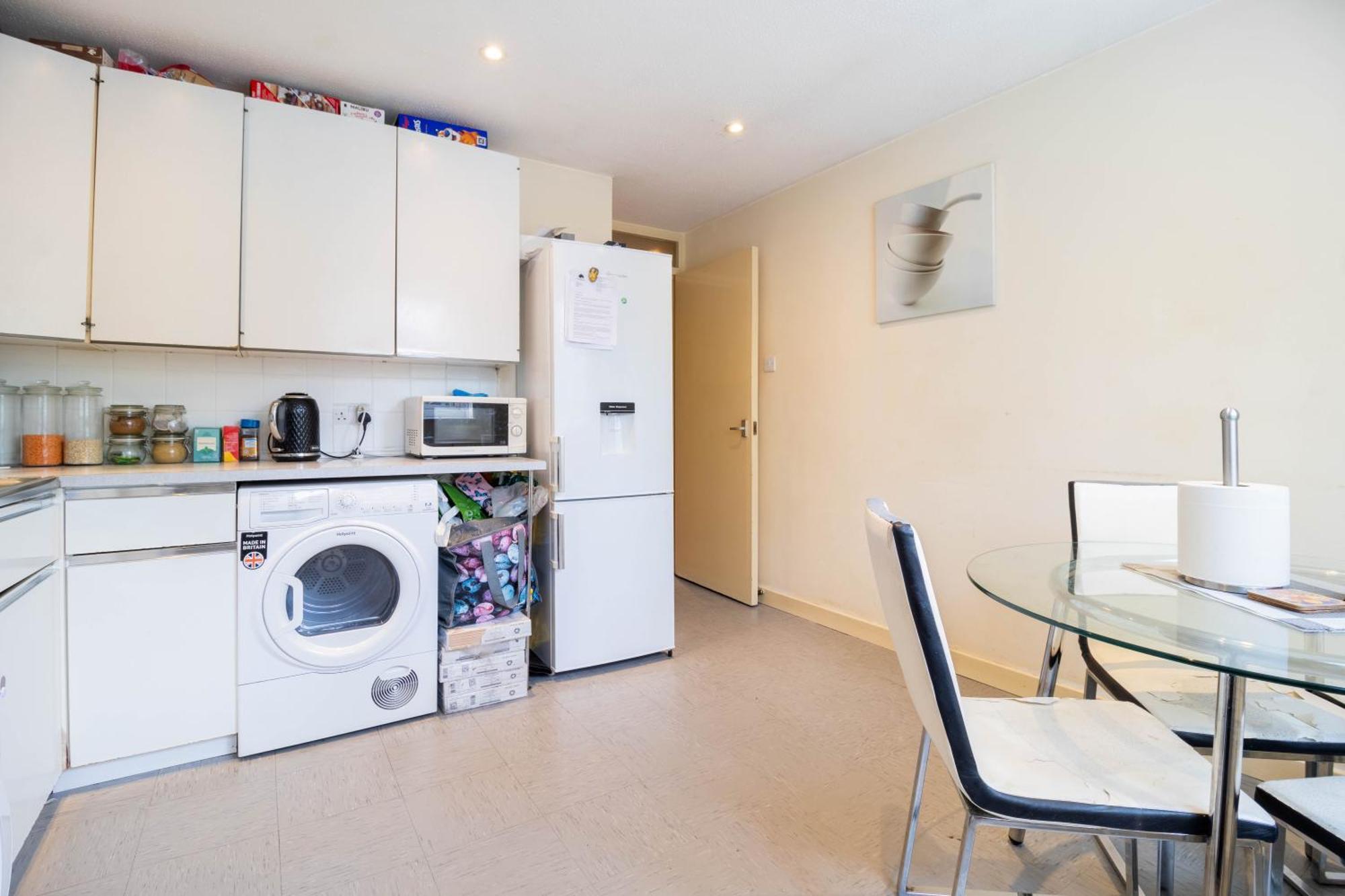 Homestay Comfy Private In Battersea Close To Clapham Junction